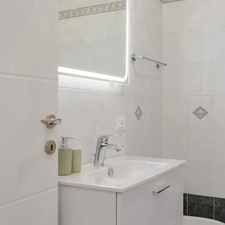 Borgo Teresiano Center Comfort * Triest