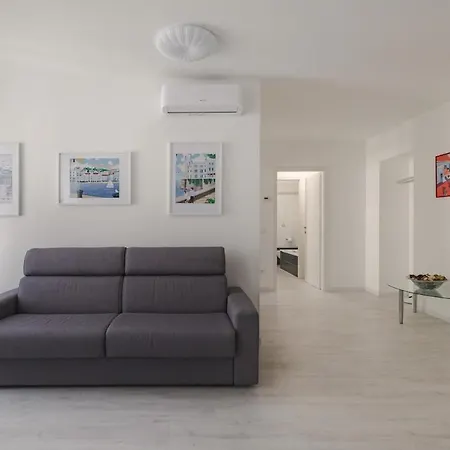 Borgo Teresiano Center Comfort Apartment Triest