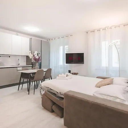 Borgo Teresiano Center Comfort Triest