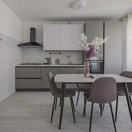 Apartment Borgo Teresiano Center Comfort Triest